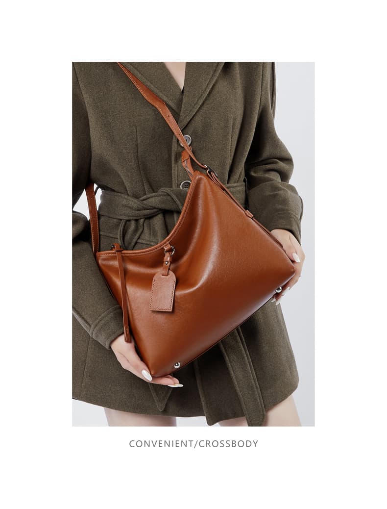 Chelsea Crossbody